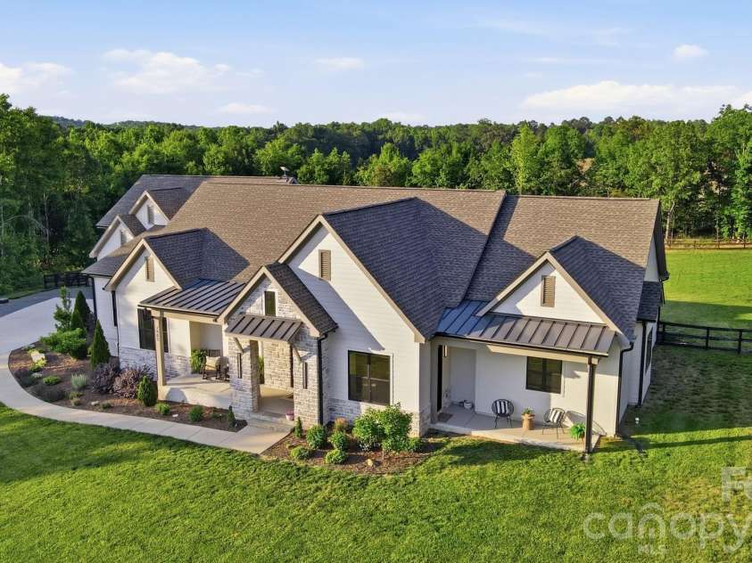 7905 Elegant Estates Drive, Mount Pleasant, NC 28124.  MLS# CAR4379605, YatesRealty ID 29354. 
