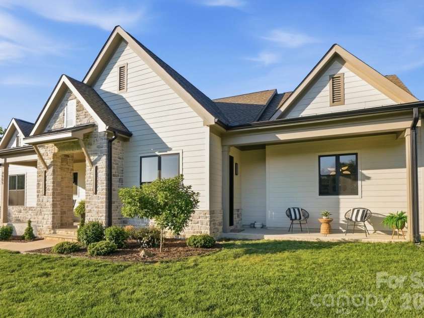 7905 Elegant Estates Drive, Mount Pleasant, NC 28124.  MLS# CAR4379605, YatesRealty ID 29354. 
