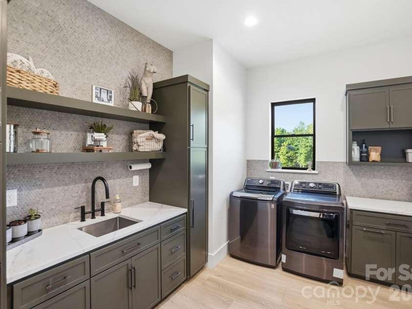7905 Elegant Estates Drive, Mount Pleasant, NC 28124.  MLS# CAR4379605, YatesRealty ID 29354. 
