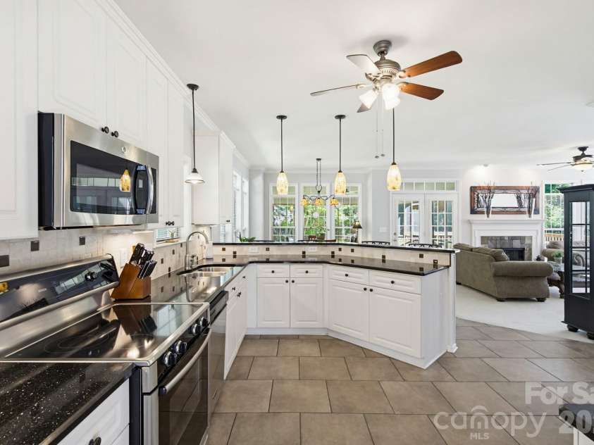 7148 Plough Drive, Mint Hill, NC 28227.  MLS# CAR4387678, YatesRealty ID 29355. 