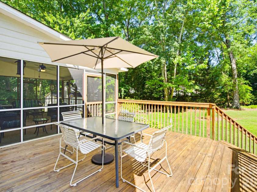 7148 Plough Drive, Mint Hill, NC 28227.  MLS# CAR4387678, YatesRealty ID 29355. 