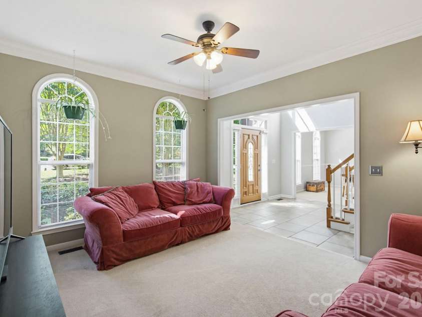 7148 Plough Drive, Mint Hill, NC 28227.  MLS# CAR4387678, YatesRealty ID 29355. 