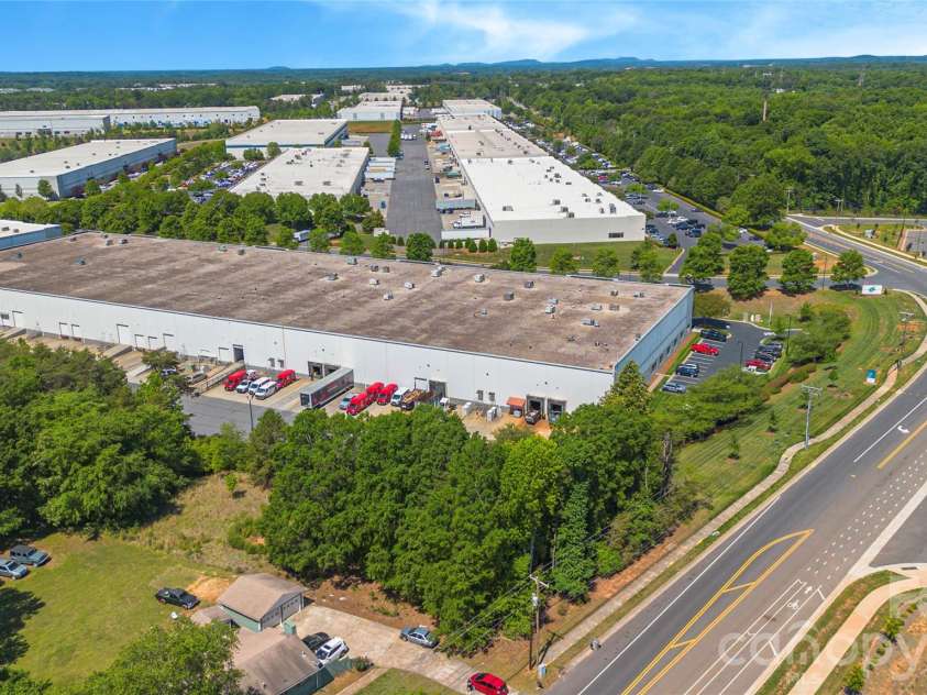 3501 Shopton Road, Charlotte, NC 28217.  MLS# CAR4383387, YatesRealty ID 29356. 