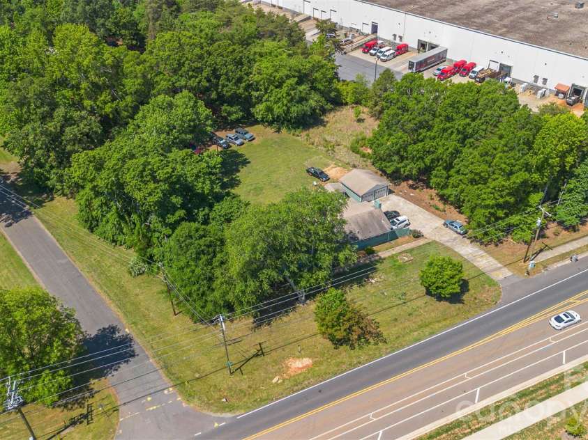 3501 Shopton Road, Charlotte, NC 28217.  MLS# CAR4383387, YatesRealty ID 29356. 