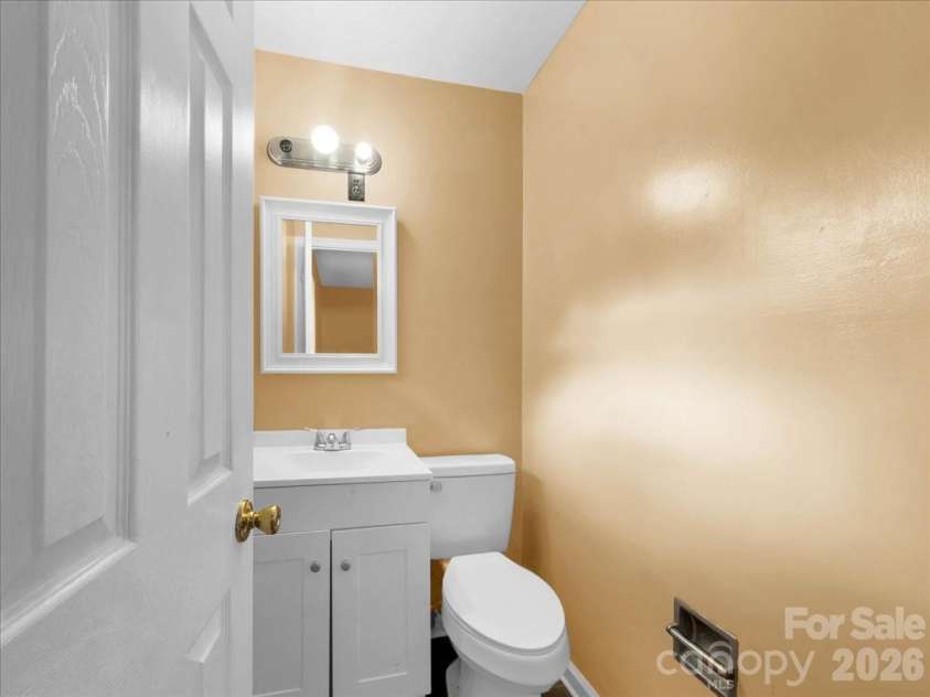 3501 Shopton Road, Charlotte, NC 28217.  MLS# CAR4383387, YatesRealty ID 29356. 