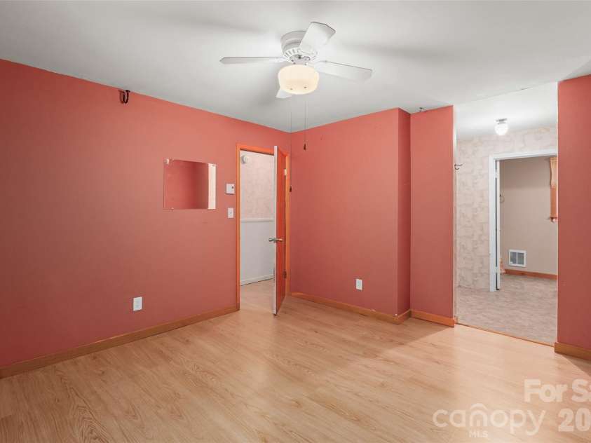 141 Winged Elm Lane, Mooresville, NC 28115.  MLS# CAR4391034, YatesRealty ID 29358. 