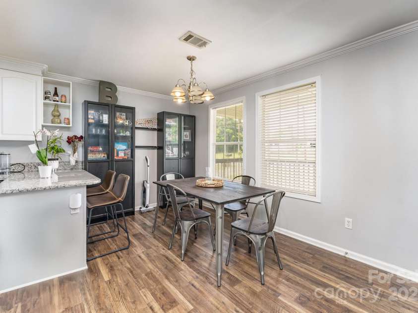 201 Easy Street, Concord, NC 28027.  MLS# CAR4255240, YatesRealty ID 29358. 