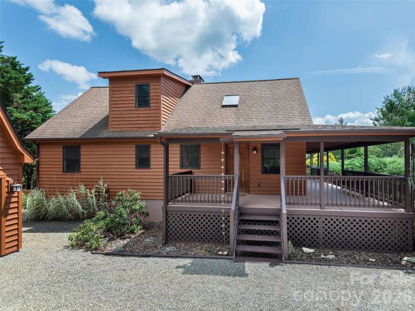 7 Hope Lane, Weaverville, NC 28787.  MLS# CAR4391127, YatesRealty ID 29359. 