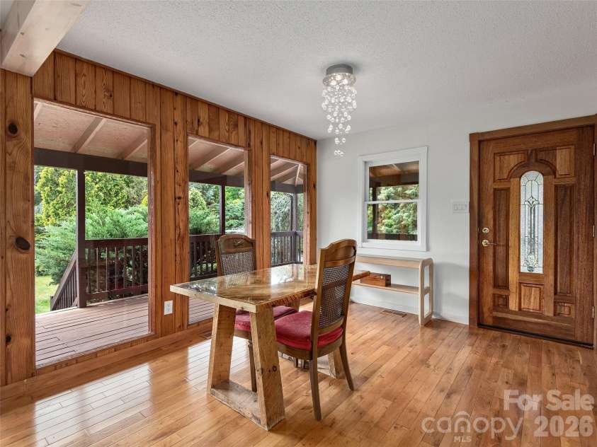 7 Hope Lane, Weaverville, NC 28787.  MLS# CAR4391127, YatesRealty ID 29359. 