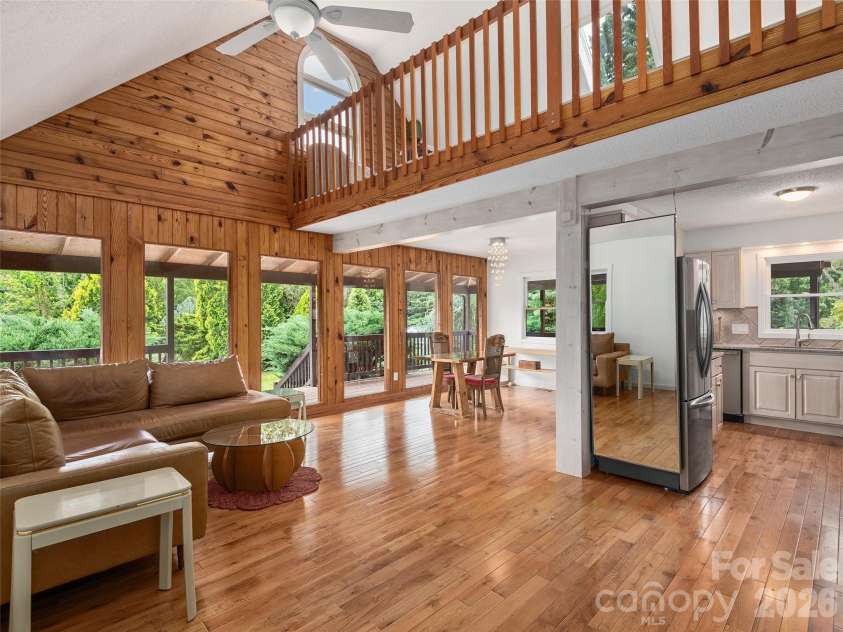 7 Hope Lane, Weaverville, NC 28787.  MLS# CAR4391127, YatesRealty ID 29359. 