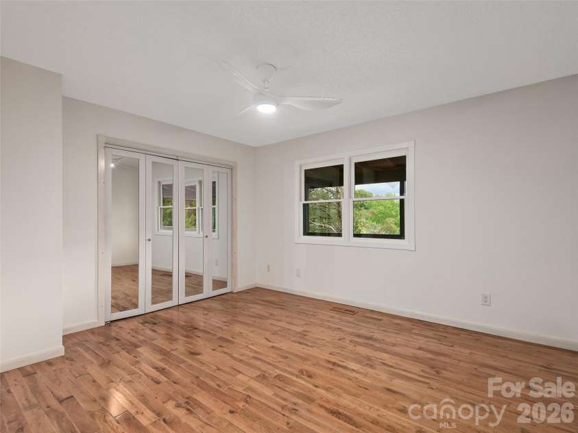 7 Hope Lane, Weaverville, NC 28787.  MLS# CAR4391127, YatesRealty ID 29359. 