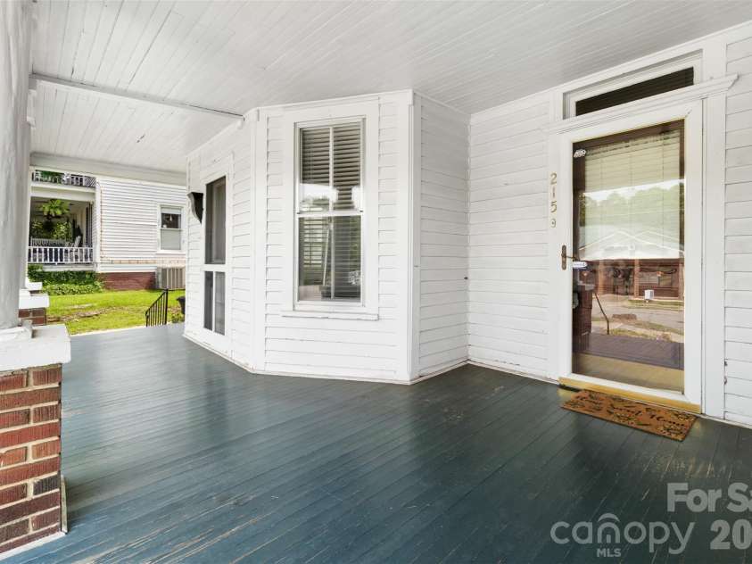215 Rutherford Street, Wadesboro, NC 28170.  MLS# CAR4391363, YatesRealty ID 29360. 