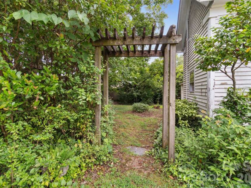 215 Rutherford Street, Wadesboro, NC 28170.  MLS# CAR4391363, YatesRealty ID 29360. 
