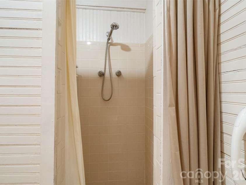 215 Rutherford Street, Wadesboro, NC 28170.  MLS# CAR4391363, YatesRealty ID 29360. 