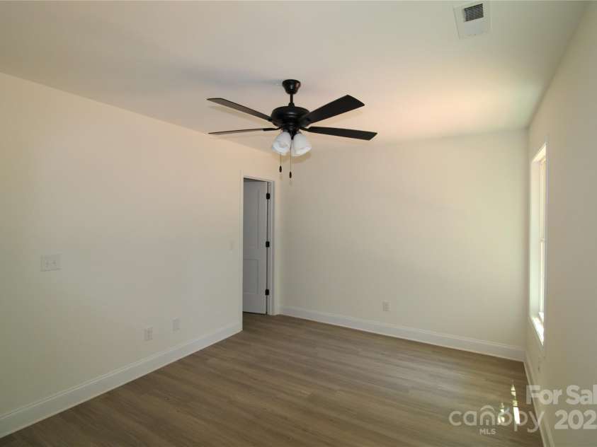 1149 Sanders Street, Rock Hill, SC 29732.  MLS# CAR4285925, YatesRealty ID 29361. 