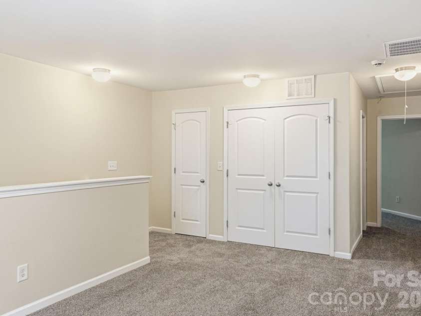 5056 Broad Leaf Court, Dallas, NC 28034.  MLS# CAR4384002, YatesRealty ID 29361. 