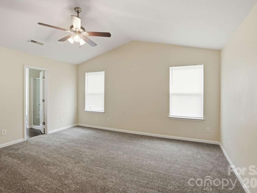 5056 Broad Leaf Court, Dallas, NC 28034.  MLS# CAR4384002, YatesRealty ID 29361. 