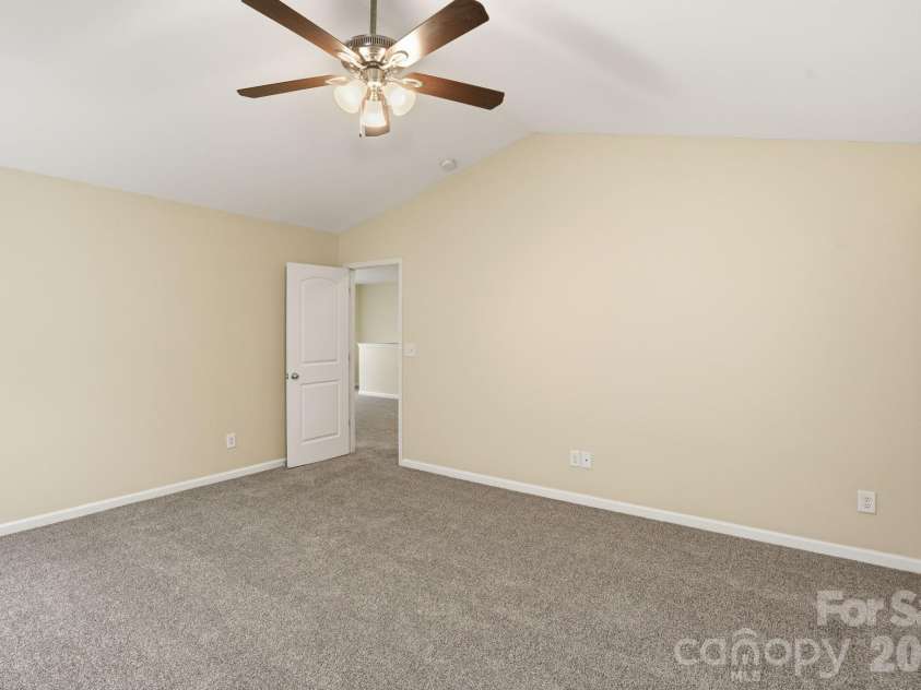 5056 Broad Leaf Court, Dallas, NC 28034.  MLS# CAR4384002, YatesRealty ID 29361. 