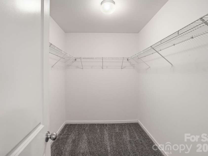 5056 Broad Leaf Court, Dallas, NC 28034.  MLS# CAR4384002, YatesRealty ID 29361. 