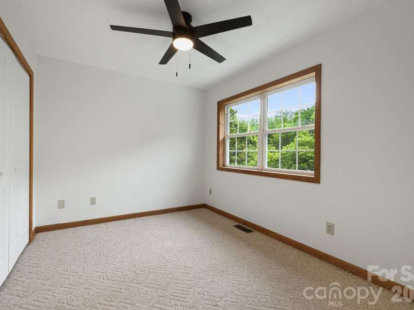 100 Woven Cloud Lane, Waynesville, NC 28785.  MLS# CAR4387086, YatesRealty ID 29362. 