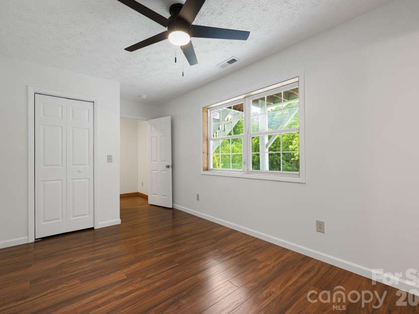100 Woven Cloud Lane, Waynesville, NC 28785.  MLS# CAR4387086, YatesRealty ID 29362. 