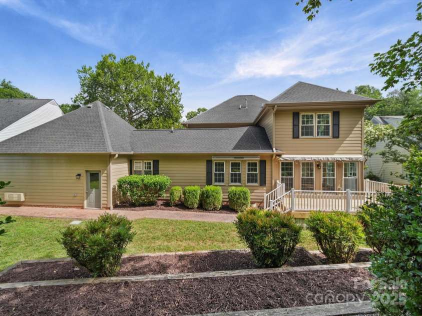 138 Tetbury Avenue, Concord, NC 28025.  MLS# CAR4283002, YatesRealty ID 29362. Back of Home