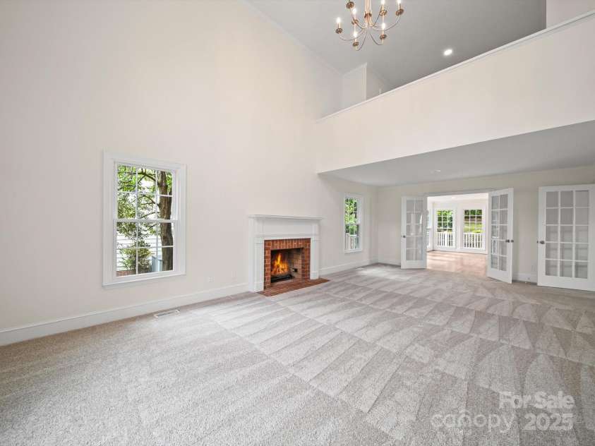 138 Tetbury Avenue, Concord, NC 28025.  MLS# CAR4283002, YatesRealty ID 29362. Living Room