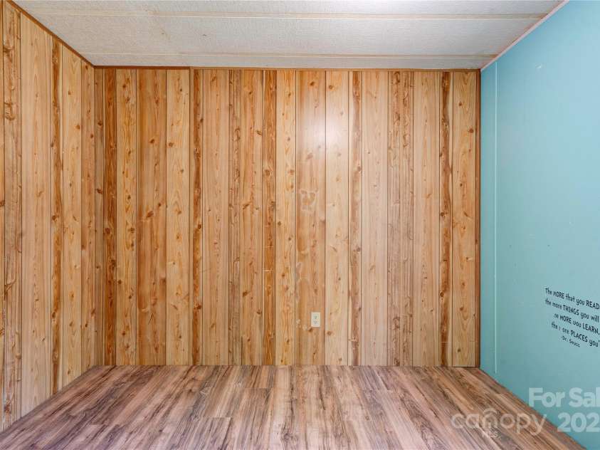 121 whipporwill Court, Grover, NC 28073.  MLS# CAR4277510, YatesRealty ID 29363. 