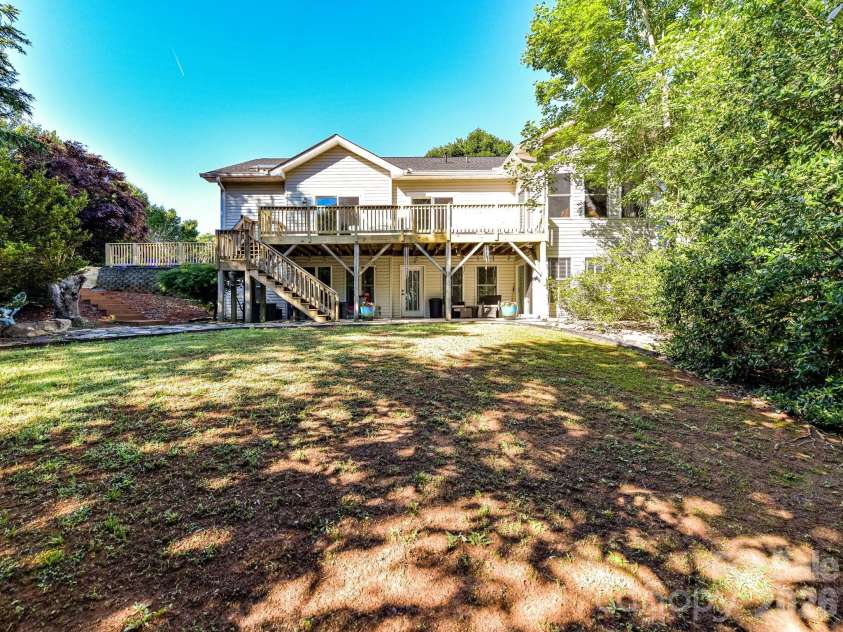 7702 Rivercrest Court, Monroe, NC 28110.  MLS# CAR4385437, YatesRealty ID 29363. 
