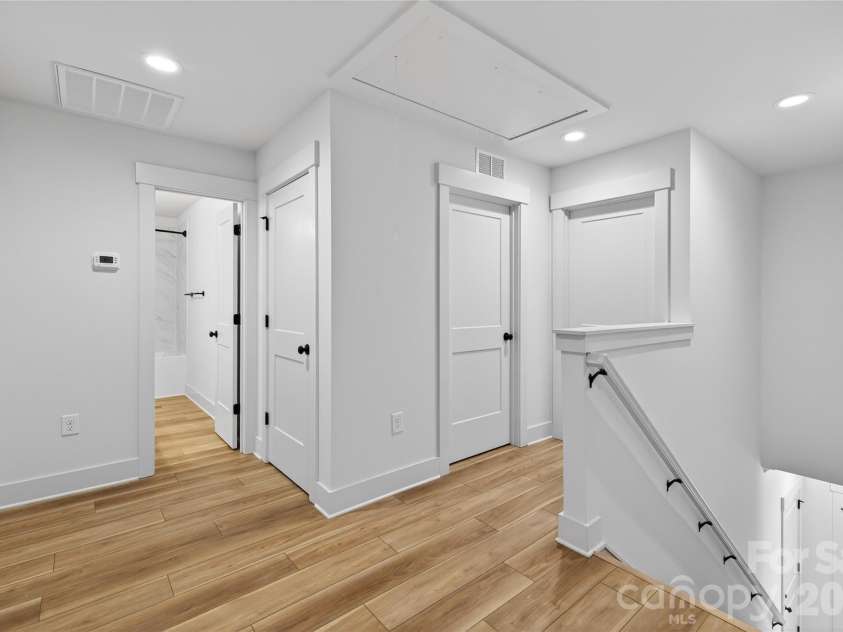 4630 McClure Road, Charlotte, NC 28216.  MLS# CAR4380944, YatesRealty ID 29364. Representation