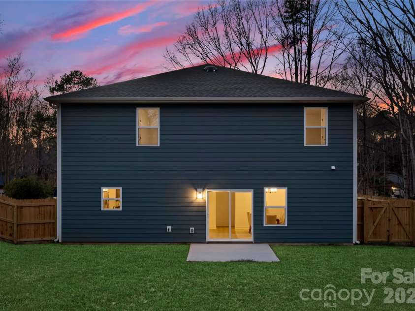 4630 McClure Road, Charlotte, NC 28216.  MLS# CAR4380944, YatesRealty ID 29364. Representation