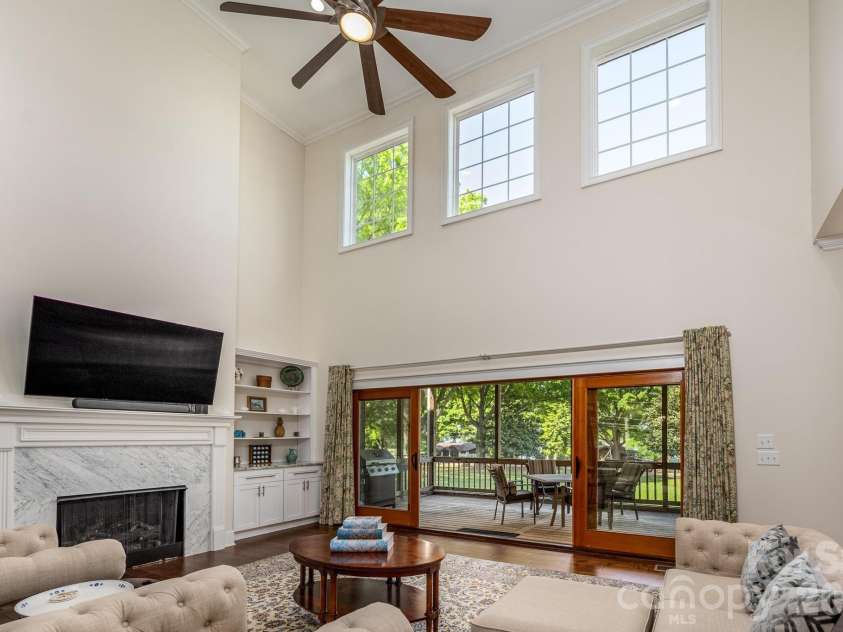 123 Lakefront Drive, Mooresville, NC 28117.  MLS# CAR4368701, YatesRealty ID 29365. 