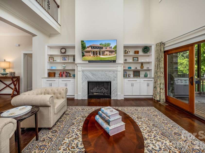 123 Lakefront Drive, Mooresville, NC 28117.  MLS# CAR4368701, YatesRealty ID 29365. 