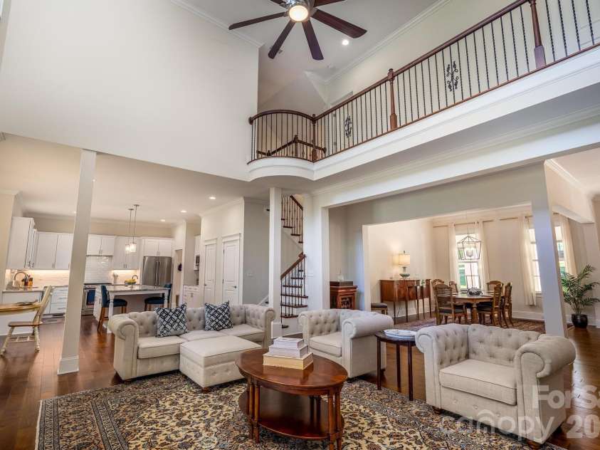 123 Lakefront Drive, Mooresville, NC 28117.  MLS# CAR4368701, YatesRealty ID 29365. 