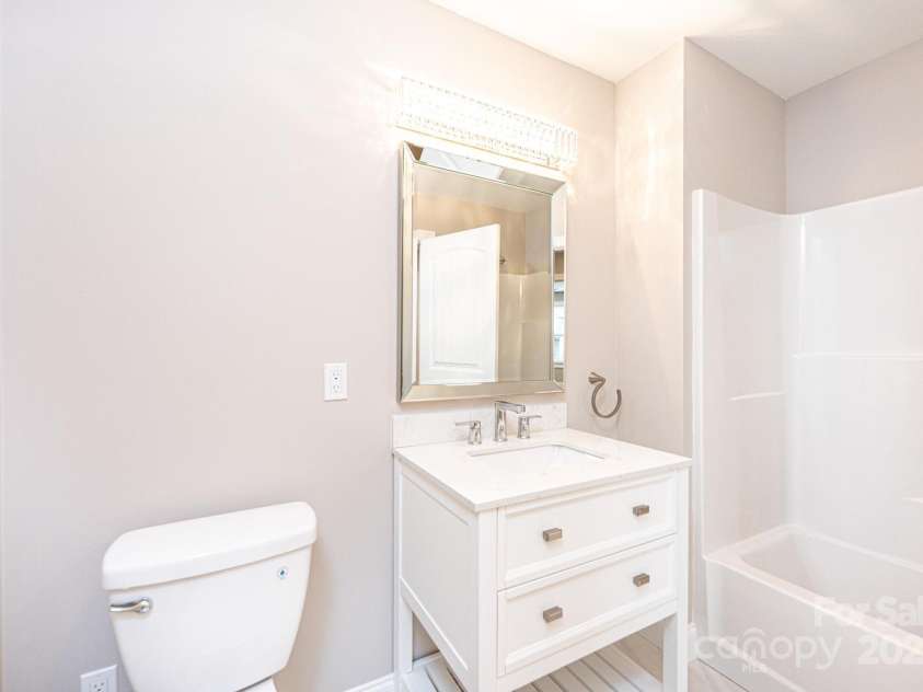 754 River Bend Drive, Granite Falls, NC 28630.  MLS# CAR4304463, YatesRealty ID 29366. 2nd Upstairs Full Bath