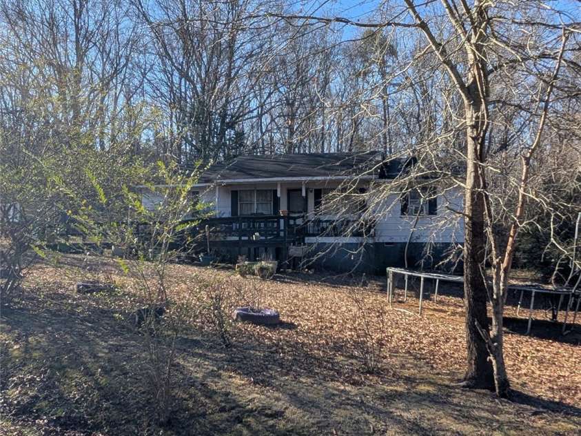 2225 Old Mckinney Road, York, SC 29745.  MLS# CAR4338386, YatesRealty ID 2937. 