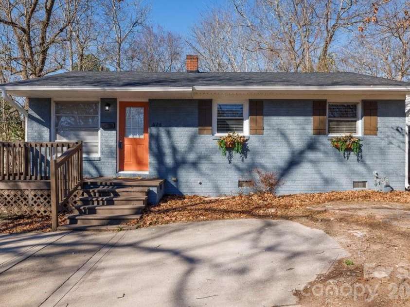 626 Spruce Street, Rock Hill, SC 29730.  MLS# CAR4325647, YatesRealty ID 2937. 