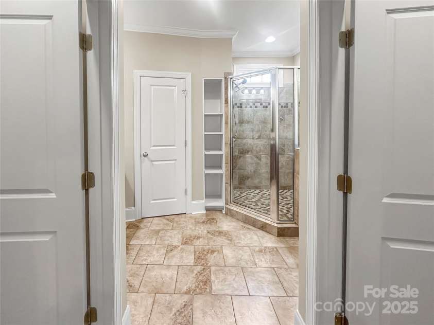 106 Vintage Woods Court, Shelby, NC 28150.  MLS# CAR4286829, YatesRealty ID 29370. 