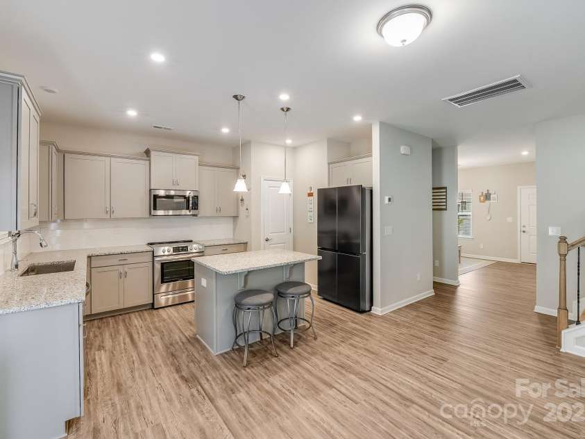 177 Park View Drive, Stanfield, NC 28163.  MLS# CAR4278709, YatesRealty ID 29371. 