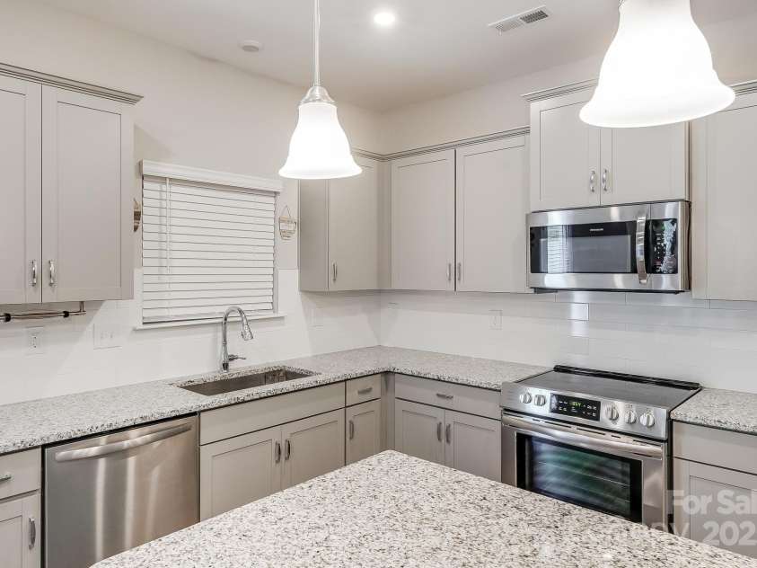 177 Park View Drive, Stanfield, NC 28163.  MLS# CAR4278709, YatesRealty ID 29371. 