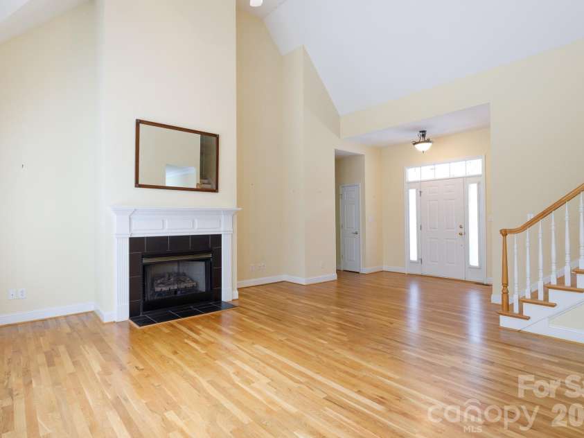 2067 Winding Oak Road, Rock Hill, SC 29732.  MLS# CAR4392136, YatesRealty ID 29371. 