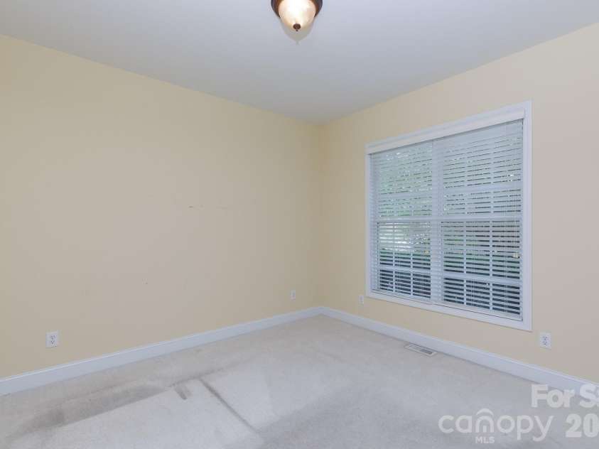2067 Winding Oak Road, Rock Hill, SC 29732.  MLS# CAR4392136, YatesRealty ID 29371. 