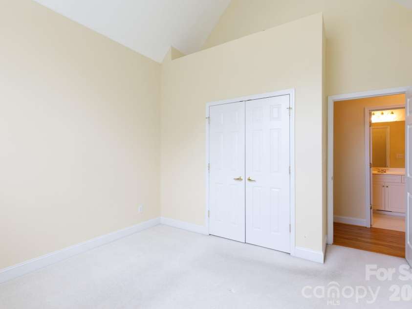 2067 Winding Oak Road, Rock Hill, SC 29732.  MLS# CAR4392136, YatesRealty ID 29371. 