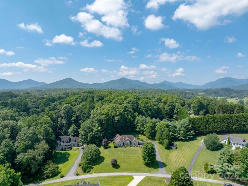 110 Michael Court, Leicester, NC 28748.  MLS# CAR4283846, YatesRealty ID 29373. 