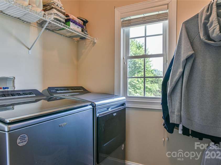 110 Michael Court, Leicester, NC 28748.  MLS# CAR4283846, YatesRealty ID 29373. Washer and dryer convey and were replaced in 2022. Located on the main level.