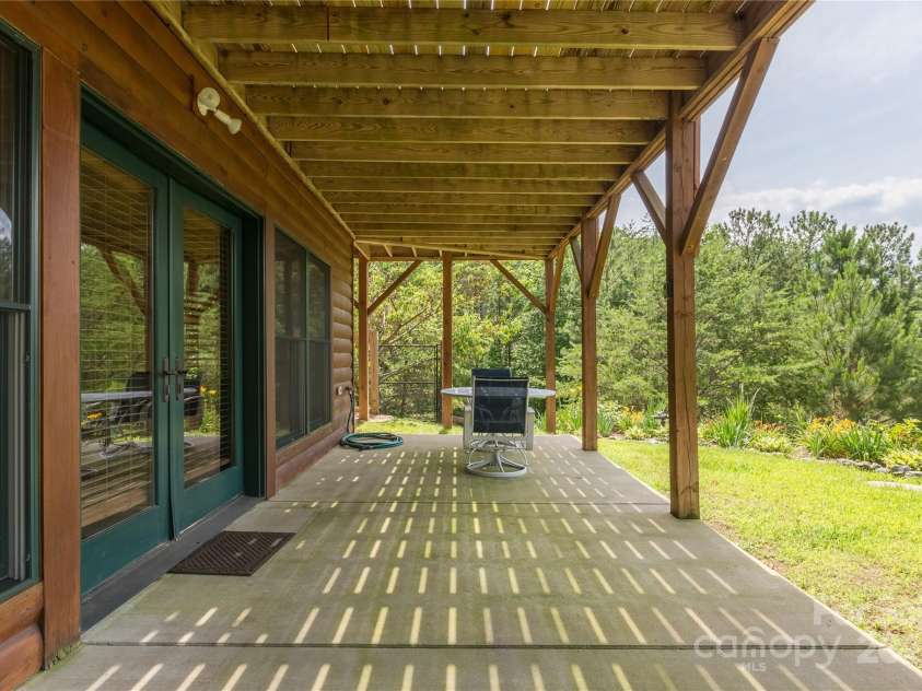 206 Legend Drive, Mill Spring, NC 28756.  MLS# CAR4279998, YatesRealty ID 29374. 