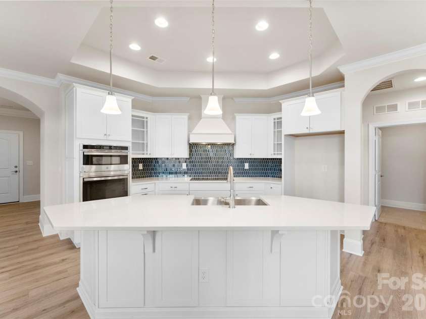 3069 Founding Fathers Drive, Gastonia, NC 28056.  MLS# CAR4389202, YatesRealty ID 29374. 