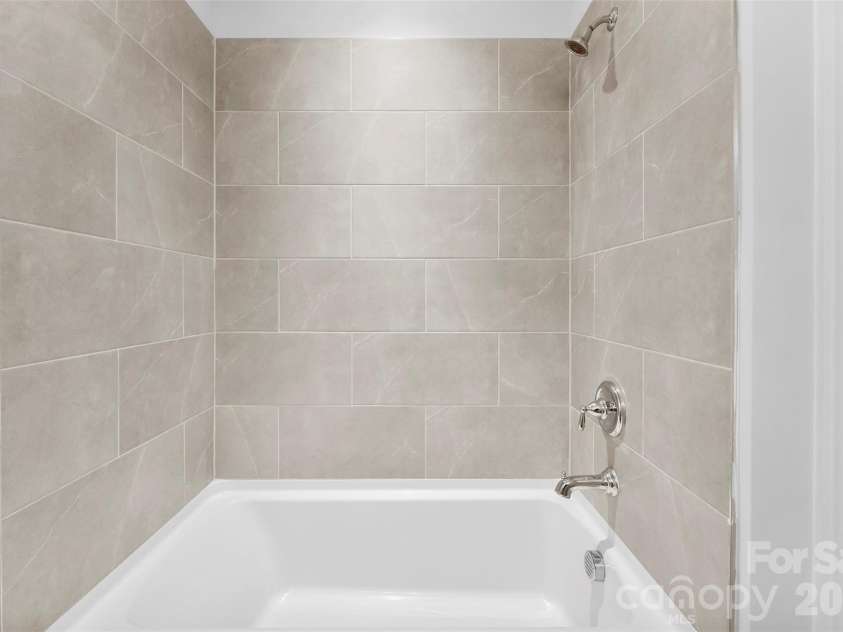3069 Founding Fathers Drive, Gastonia, NC 28056.  MLS# CAR4389202, YatesRealty ID 29374. 
