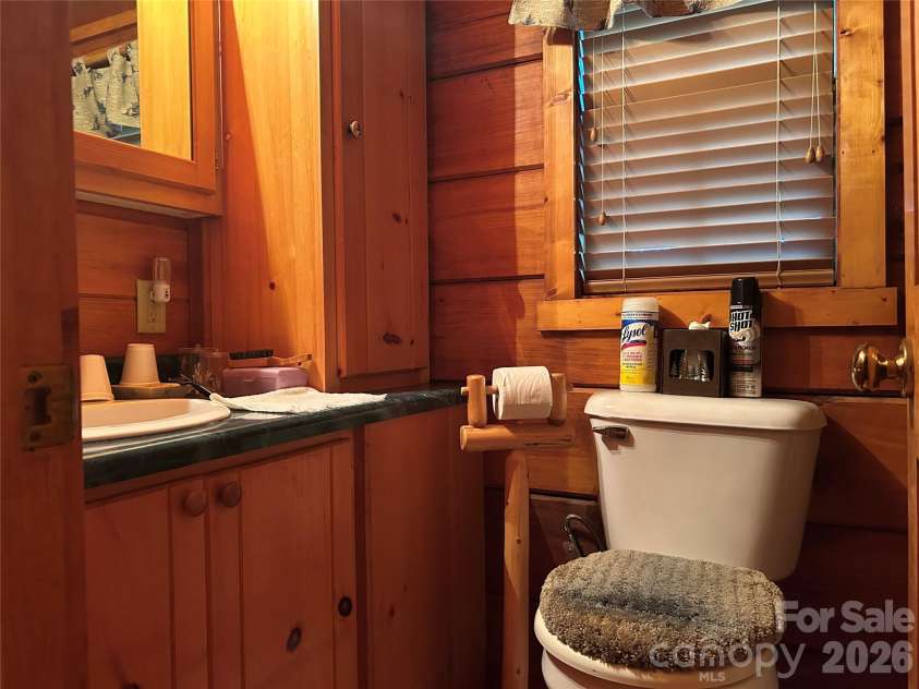 3909 Wightman Church Road, Polkton, NC 28135.  MLS# CAR4389831, YatesRealty ID 29375. Bath