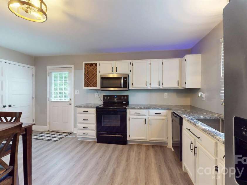 8905 Vagabond Road, Mint Hill, NC 28227.  MLS# CAR4257397, YatesRealty ID 29375. 